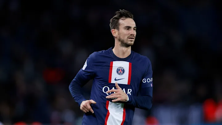 Fabian Ruiz di Luar Pertandingan