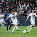Robin Fellhauer Amunisi Baru Augsburg temp